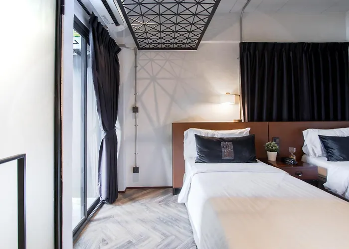 IR-ON Hotel